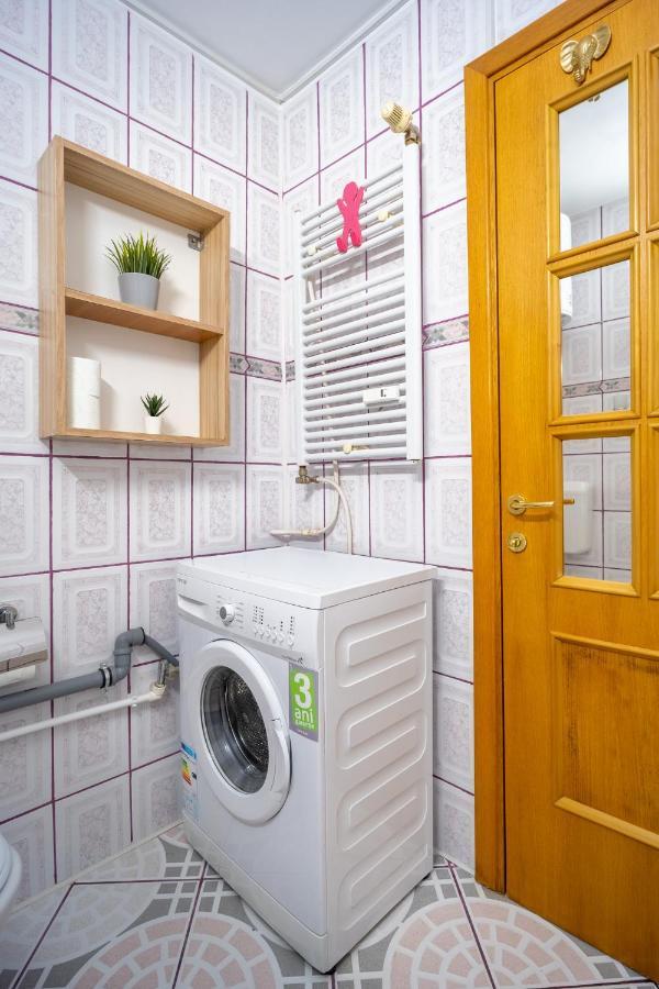 Serene 1Br Apartment With Workspace Bükreş Dış mekan fotoğraf