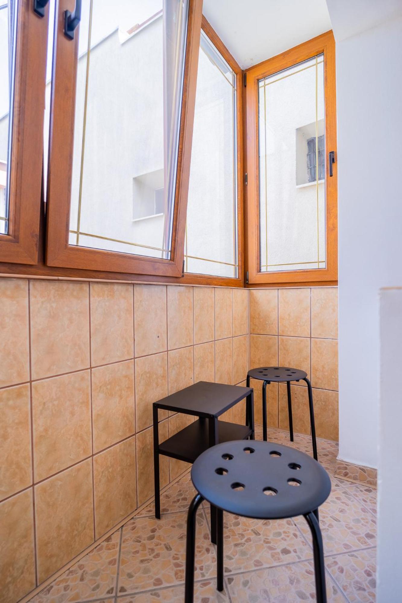 Serene 1Br Apartment With Workspace Bükreş Dış mekan fotoğraf